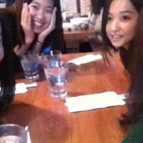 2/24/2012 tarihinde Se Hee A.ziyaretçi tarafından Ssambap Korean BBQ'de çekilen fotoğraf