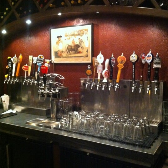 20 NW brews on tap at $4 and $3 for Happy Hour!  Great bar staff. Rotating menu of small plates.