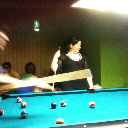 7/14/2012에 Heather M.님이 Continental Modern Pool Lounge에서 찍은 사진