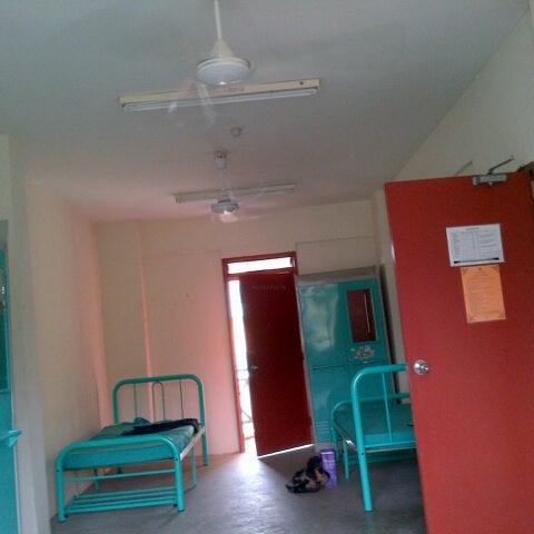 kolej tun dr ismail utm  AmytaroRollins