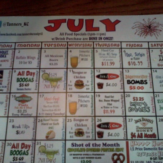 Photo taken at Tanner&#39;s Bar &amp; Grill by Allie G. on 7/23/2012