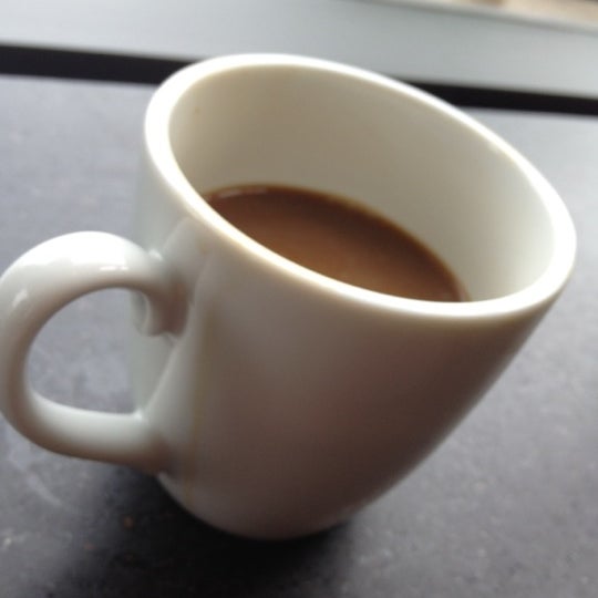 6/23/2012にMarc P.がPeet&#39;s Coffee &amp; Teaで撮った写真