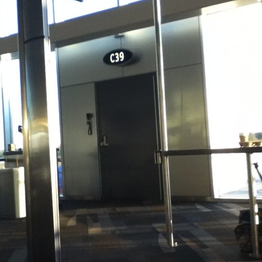 Gate C39 Tampa, FL