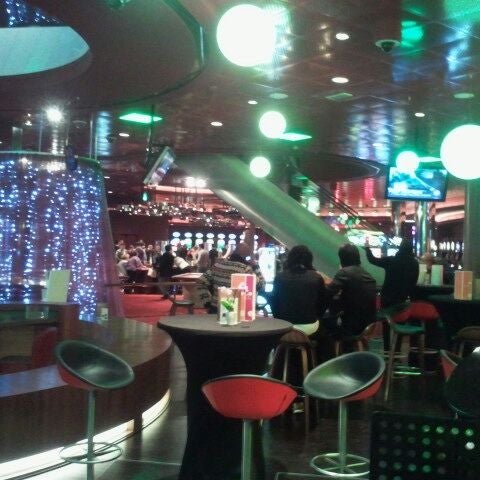 Foto tomada en Grand Casino Brussels @ Viage  por Brenda L. el 1/27/2012