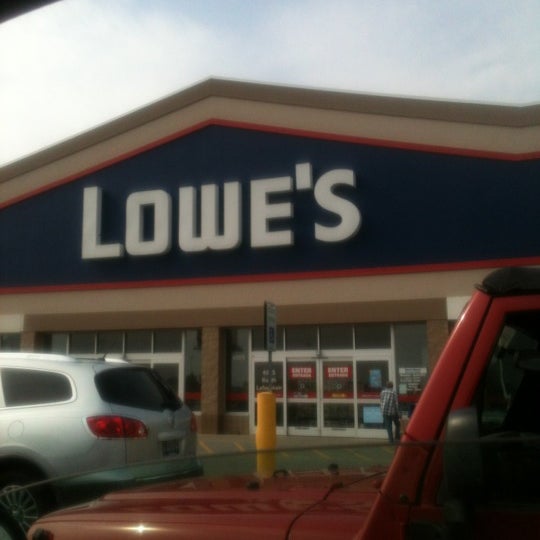 Lowe's Kokomoの金物屋