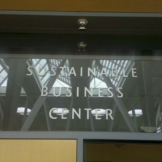 Lillis Business Complex University'de Üniversite Akademi Binası'da