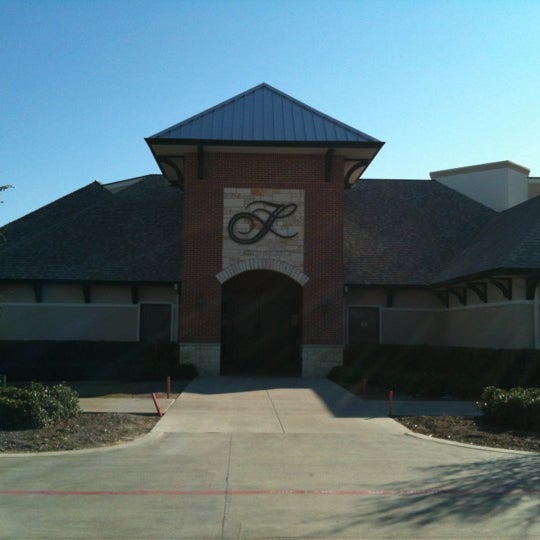 Photo taken at Frisco Lakes Golf Club by Travis F. on 10/31/2011