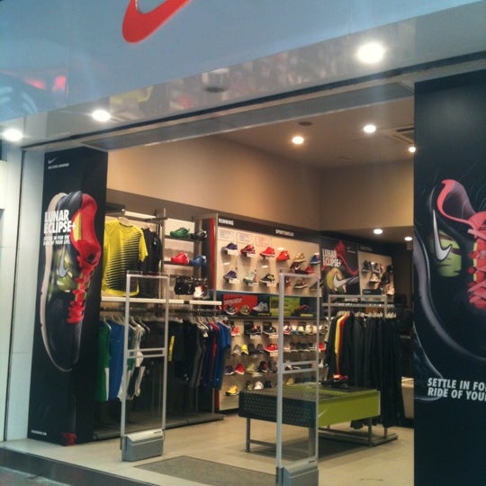 nike store jogja