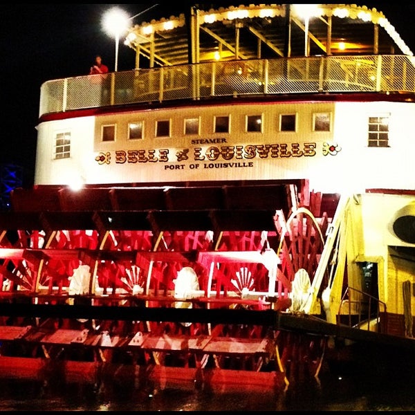 Photo taken at Belle of Louisville by Garden State H. on 7/14/2012