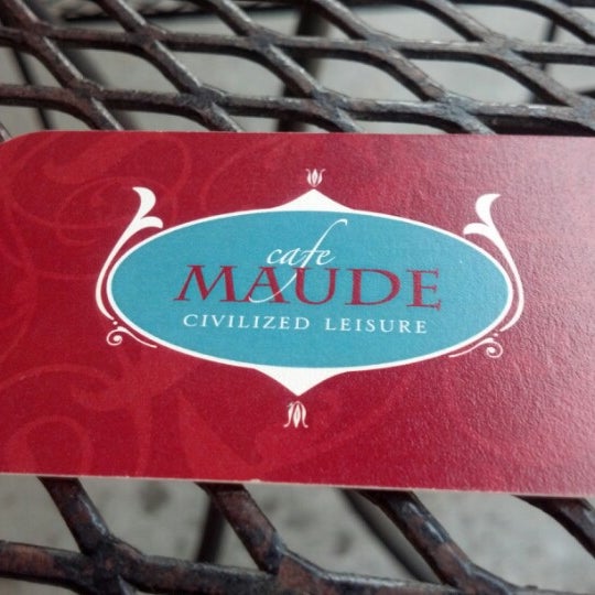 8/11/2012 tarihinde Shannon H.ziyaretçi tarafından Café Maude'de çekilen fotoğraf