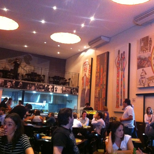 รูปภาพถ่ายที่ Almanaque Café โดย Christoph S. เมื่อ 8/20/2012