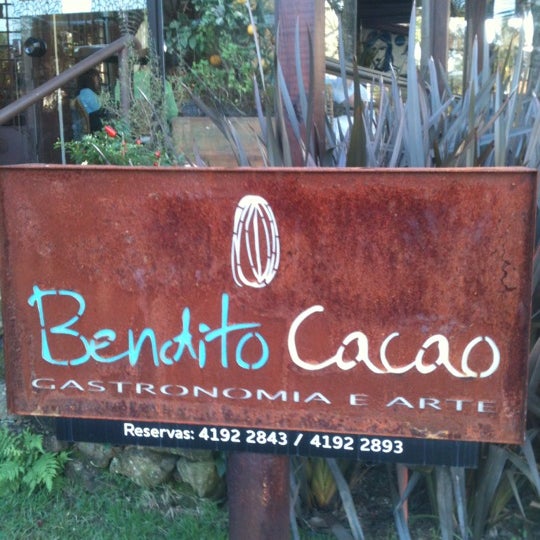 Photo prise au Bendito Cacao - Gastronomia &amp; Arte par Luciano D. le6/24/2012