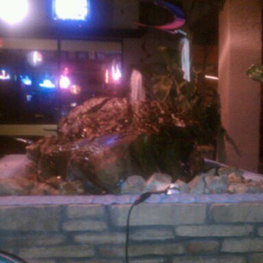 Photo taken at Duke&#39;s Sports Bar &amp; Grill by Sharon G. on 1/30/2011