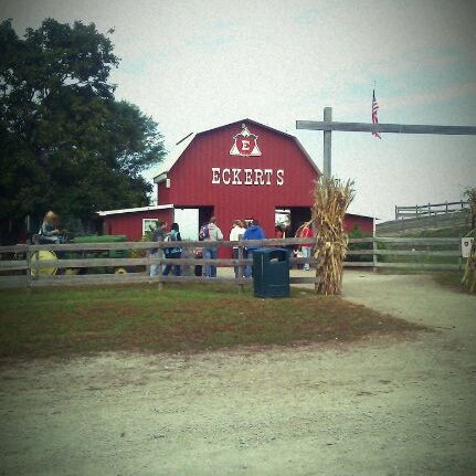 Photo taken at Eckert&#39;s Millstadt Fun Farm by Sean W. on 9/25/2011