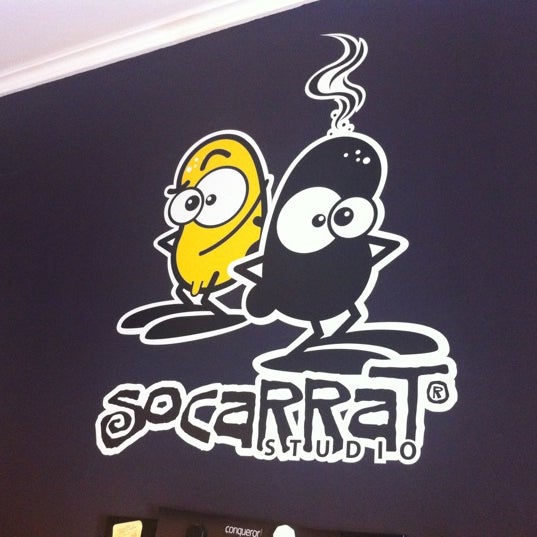 Estás en el cuartel general de Socarrat Studio, donde nacen las ideas. ¿Nos conoces? Entra en SOCARRAT.COM y descúbrenos. También en Facebook.com/socarratstudio