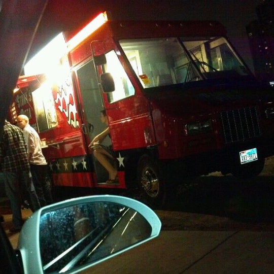 Photo taken at Stony&#39;s Pizza Truck by CeCe G. on 9/18/2011