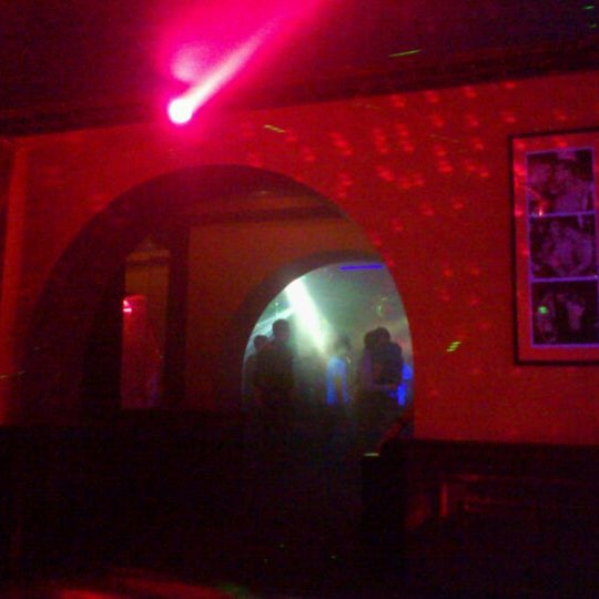 3/3/2012 tarihinde Jara Sonare djziyaretçi tarafından SOHO CLUB'de çekilen fotoğraf