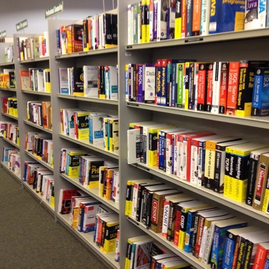 Bookstar Bookstore in University City