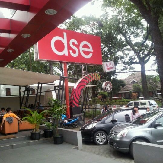 DSE Factory Outlet Outlet Store