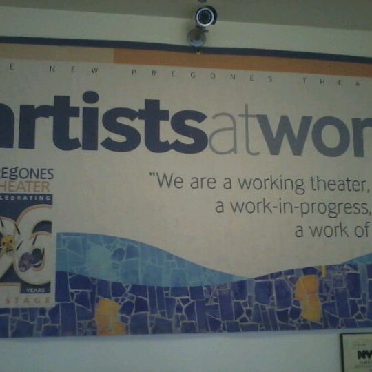 Das Foto wurde bei Pregones Theater von Ricardo J. S. am 11/13/2011 aufgenommen