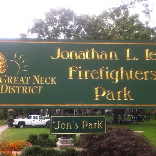 Jonathan L. Ielpi Firefighters Park Park in Great Neck