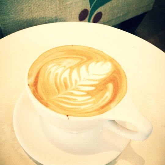 2/17/2012 tarihinde Luis Adrián P.ziyaretçi tarafından Thatcher&#39;s Coffee'de çekilen fotoğraf
