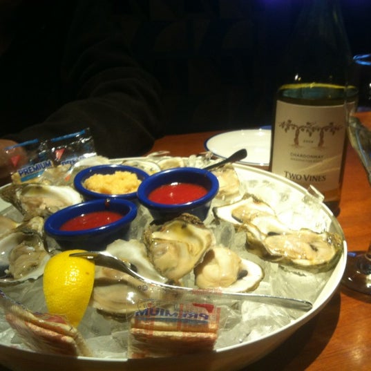 Photo taken at Red Lobster by Diann B. on 3/28/2012