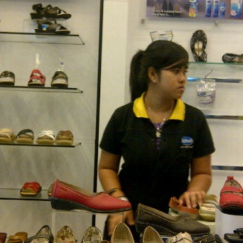 Scholl shoes sunway pyramid sale