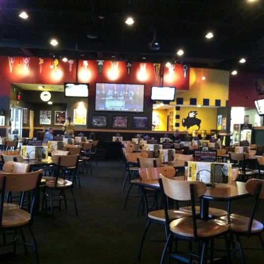 Buffalo Wild Wings Wings Joint in Springfield