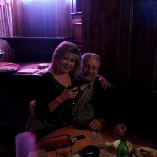 รูปภาพถ่ายที่ Deadwood Saloon โดย Debra H. เมื่อ 1/28/2012