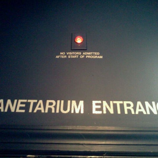 4/24/2012 tarihinde Jeff D.ziyaretçi tarafından Treworgy Planetarium'de çekilen fotoğraf