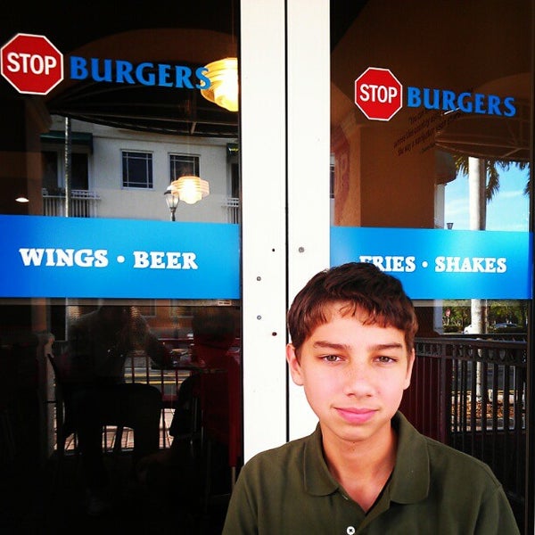 Photo taken at Burger Zone by Ivan B. on 5/3/2012