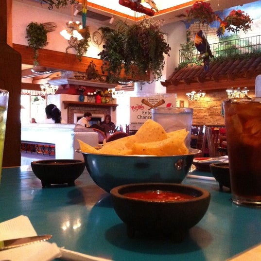 Photo prise au Macayo&#39;s Mexican Food par Jennifer H. le8/1/2011