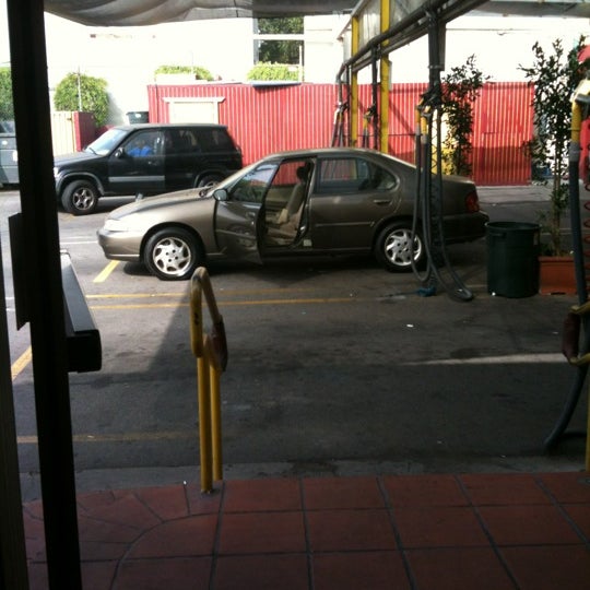 WalnutHill Car Wash Automotive Shop in Northeast Pasadena