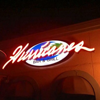 1/29/2012にJackie B.がHurricane&#39;s Bar &amp; Grillで撮った写真