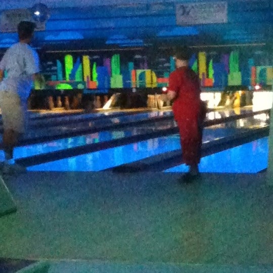 Imperial Lanes Bowling Center Bowling Alley in Ardmore