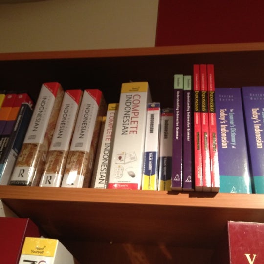 Foreign Language (Now Closed) Bookstore in Melbourne CBD