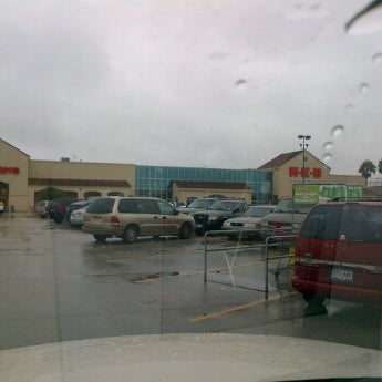 Photo taken at H-E-B plus! by Javier A. on 12/17/2011