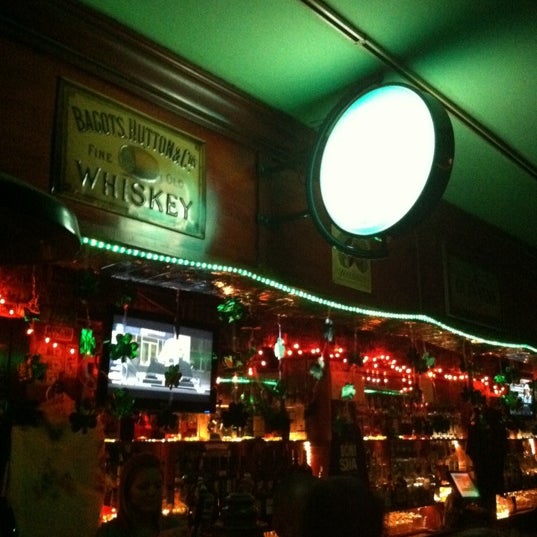 3/10/2012 tarihinde Justin W.ziyaretçi tarafından Paddy Murphy&#39;s Irish Pub'de çekilen fotoğraf