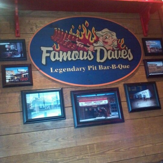 Photo taken at Famous Dave&#39;s by Jt E. on 9/10/2011