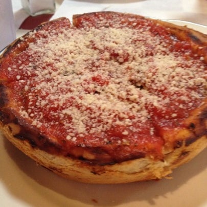 Photo taken at Giordano&#39;s by Katie H. on 8/8/2012