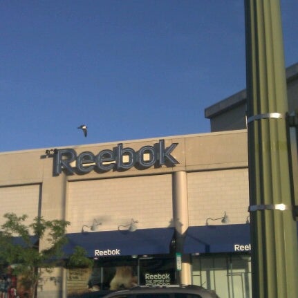 reebok outlet tanger outlet