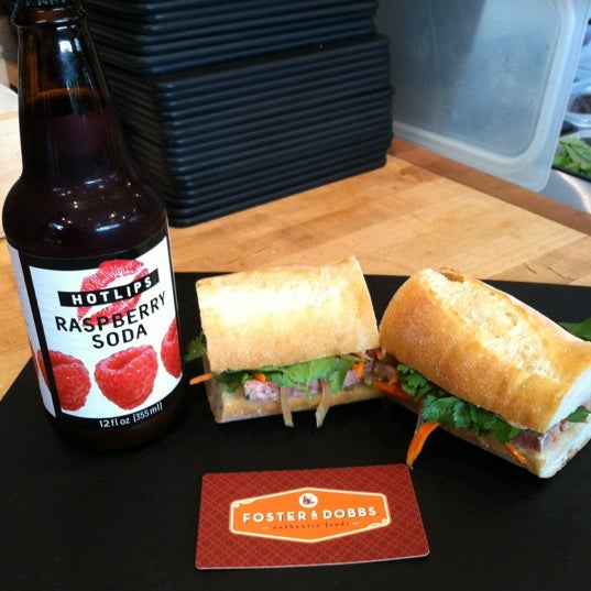 HOTLIPS Soda and sandwich!