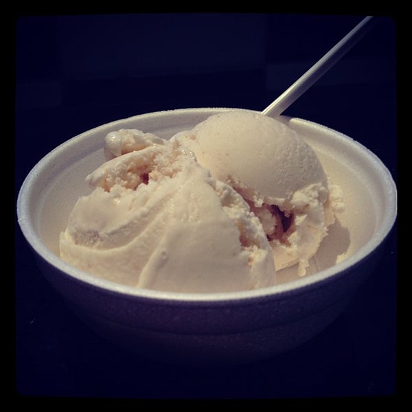 Photo taken at Larry&#39;s Homemade Ice Cream by Kevin L. on 3/18/2012