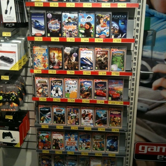 Gamestore EPlaza Nieuwendijk 109 Video Games Store in Amsterdam