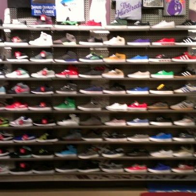 Sneaker stores deals in crossgates