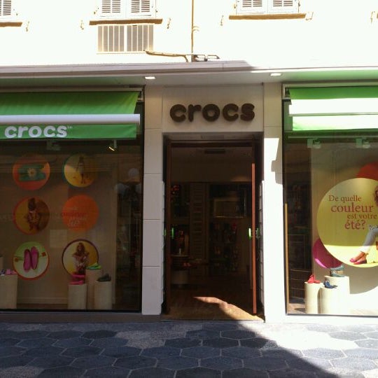 crocs r city