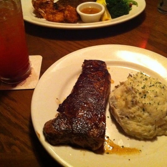 Outback Steakhouse Steakhouse