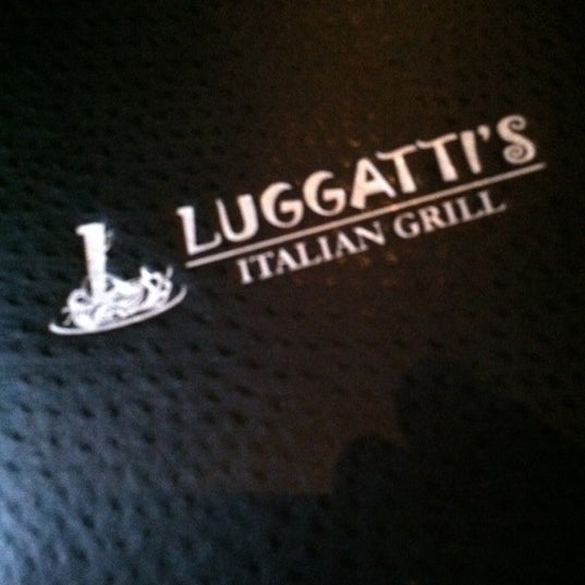 6/3/2012 tarihinde Dean H.ziyaretçi tarafından Luggatti&#39;s Italian Grill'de çekilen fotoğraf