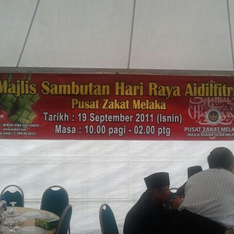 pusat zakat melaka
